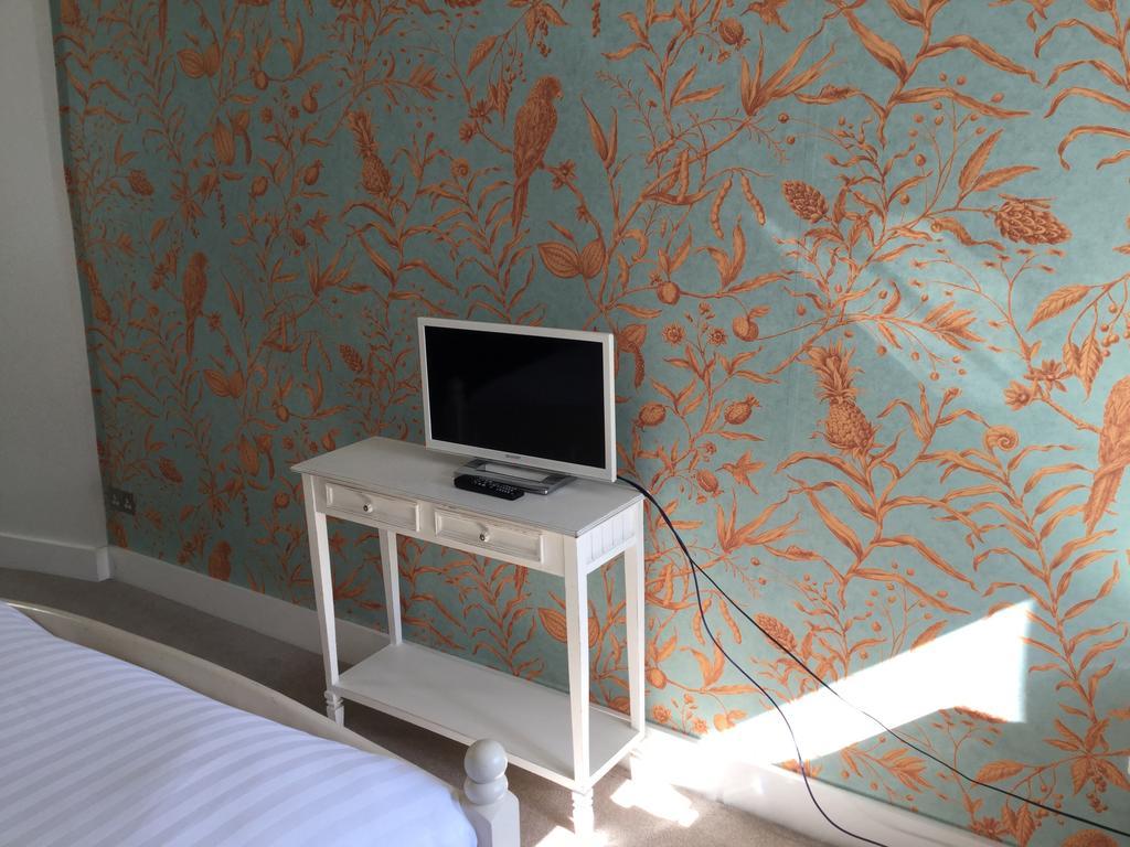 Three Tuns Ashwell Bed & Breakfast Екстериор снимка