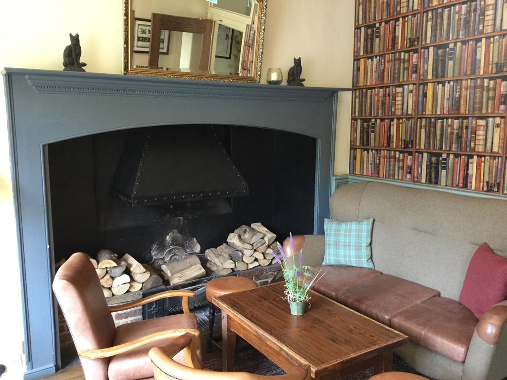 Three Tuns Ashwell Bed & Breakfast Екстериор снимка